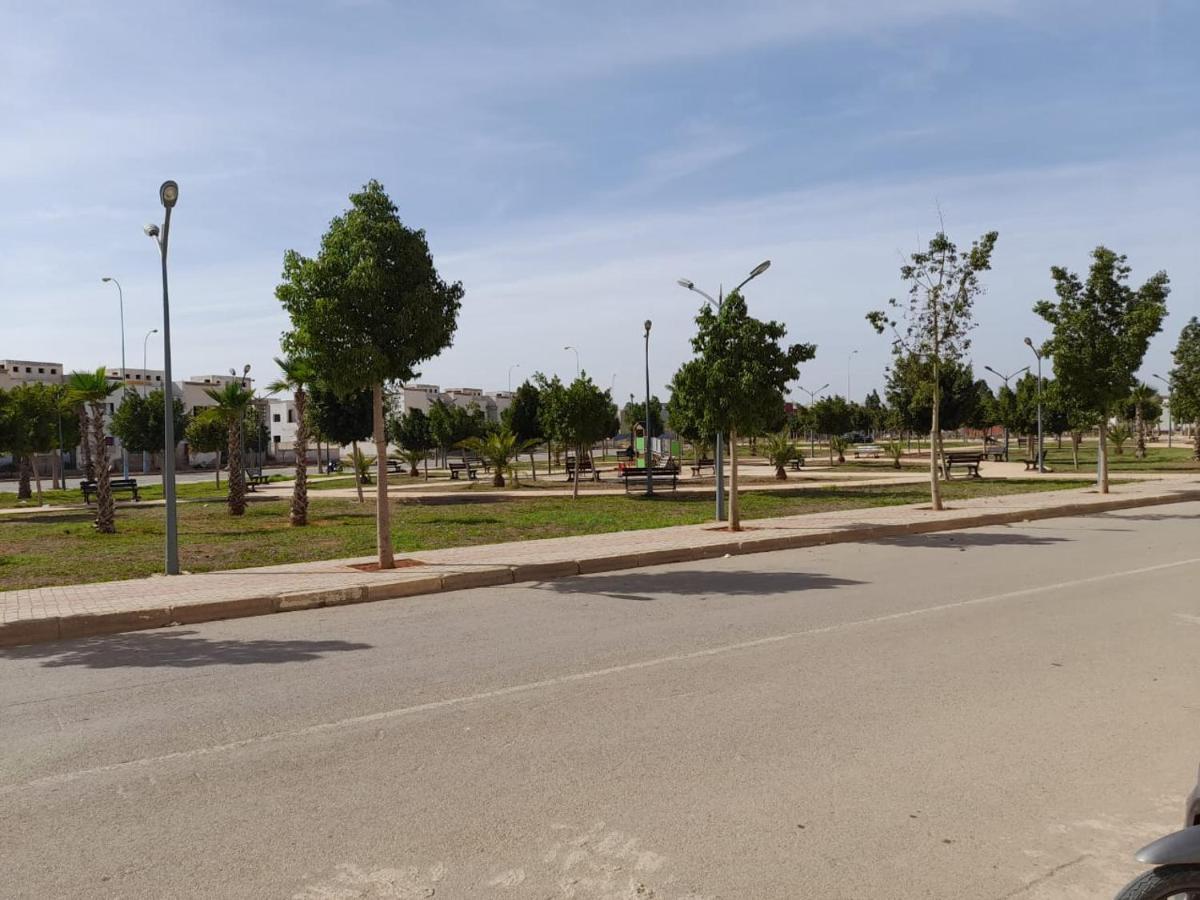Appartement Nador Wifi Gratuit Clima Mobile מראה חיצוני תמונה